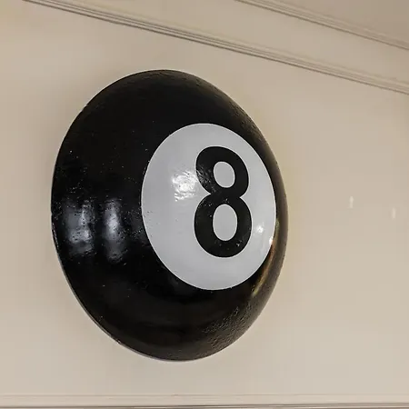 Miracle No 8 Duplex By Pikhost * ティラナ