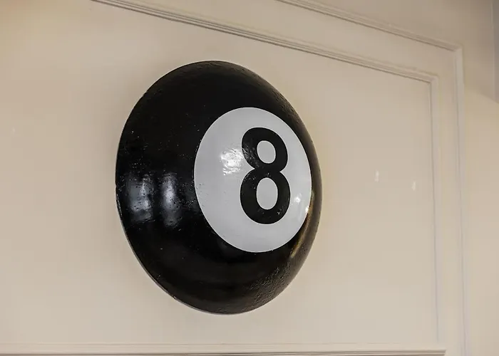 Miracle No 8 Duplex By Pikhost * ティラナ