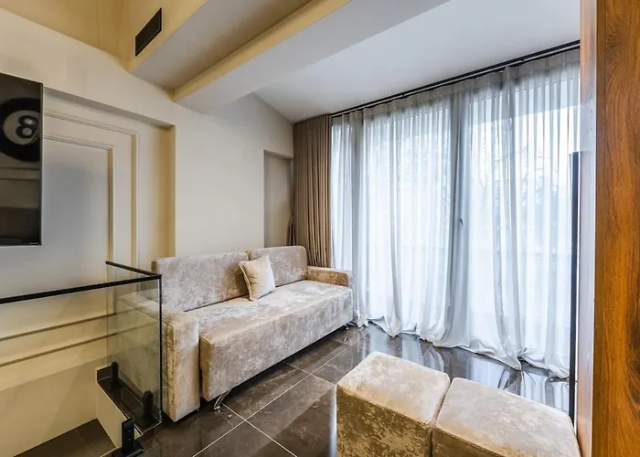 Miracle No 8 Duplex By Pikhost Apartmán