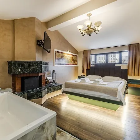 Miracle No 8 Duplex By Pikhost 地拉那